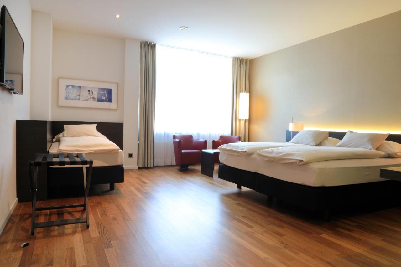 Hotel Banana City ווינטרטהור מראה חיצוני תמונה